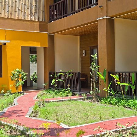 מלון Mangsit Sunsethouse Lombok מראה חיצוני תמונה