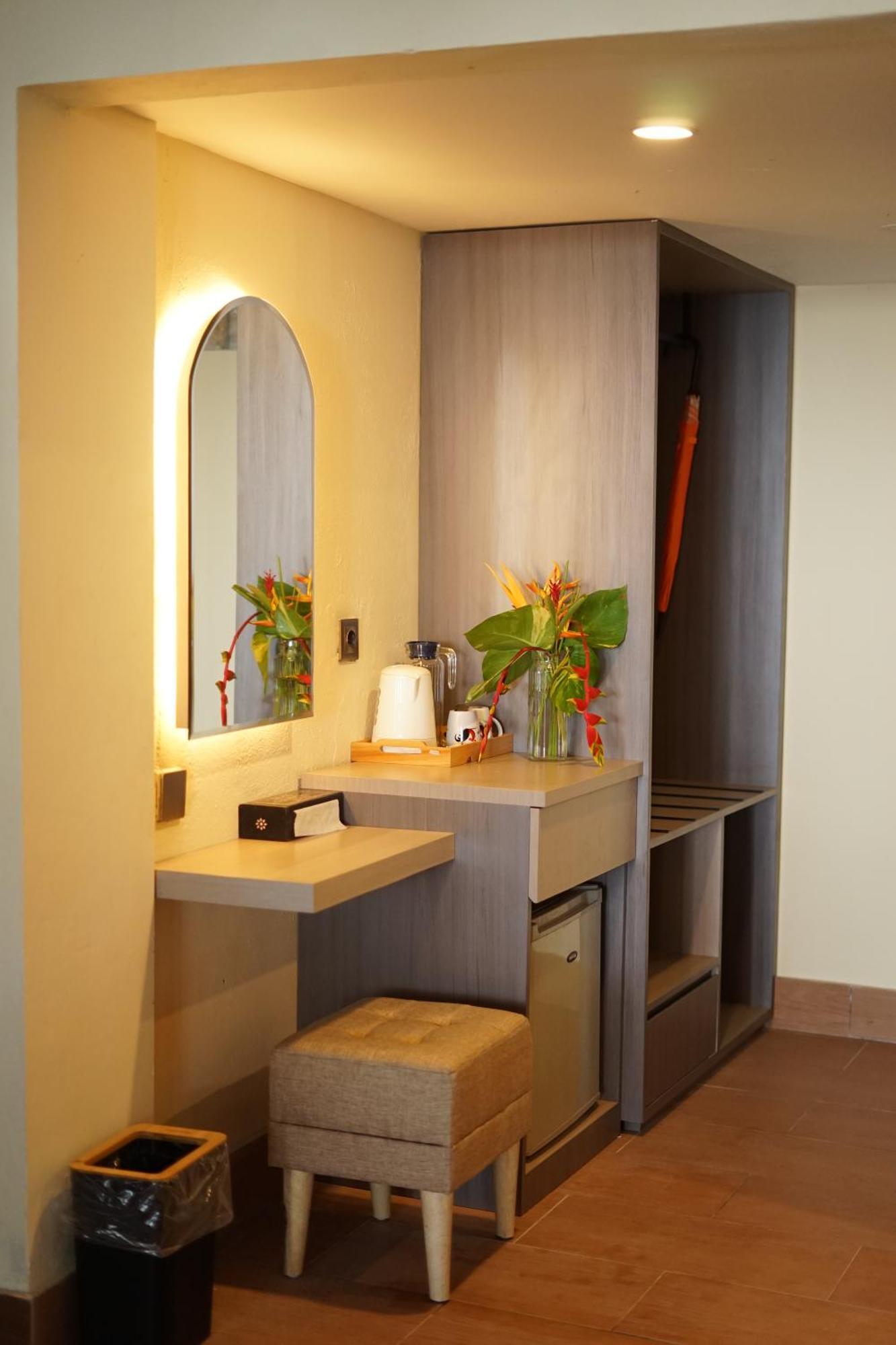 מלון Mangsit Sunsethouse Lombok מראה חיצוני תמונה